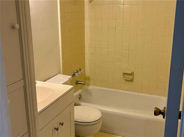 832 Saint Ann St #1A — Photo 6