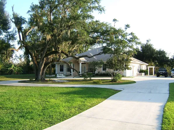3100 Pine Needle Trl, Kissimmee, FL 34746
