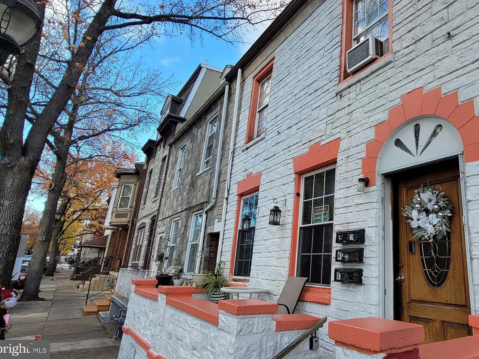 1 bed, 1.0 bath, 800 sqft, $950 — Photo 1
