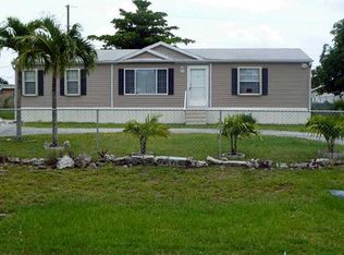 60 Katrina Cir, West Palm Beach, FL 33415
