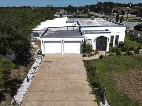 7425 Eden St, Mercedes, TX 78570