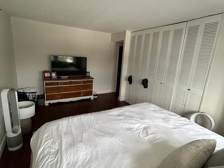 872 Massachusetts Ave #406 — Photo 9
