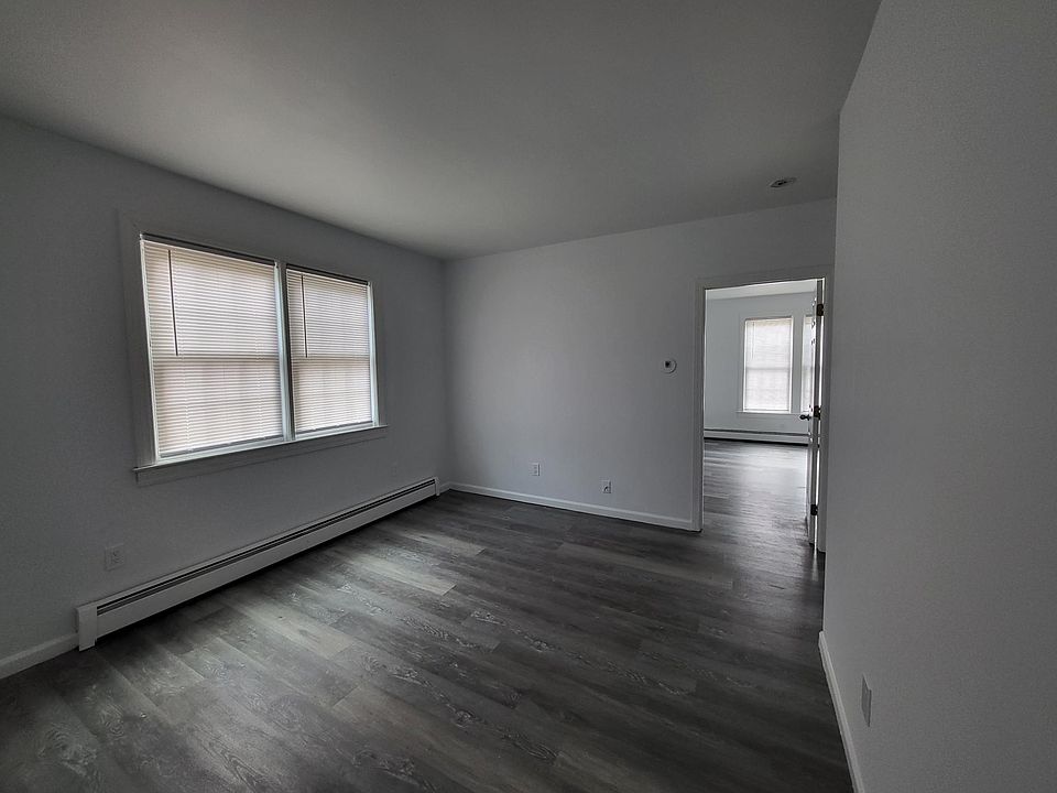 424 West St. 3W Apartments Bristol, CT Zillow