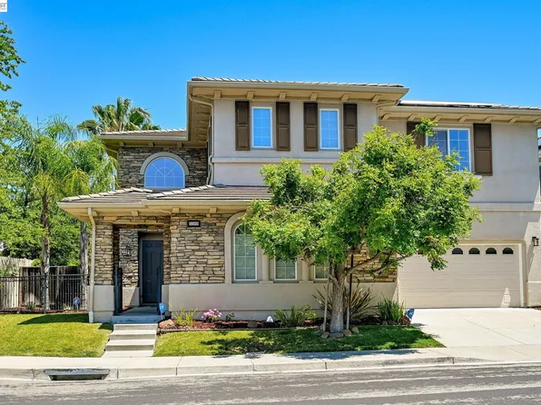 5389 Hazeltine Ln, Dublin, CA 94568
