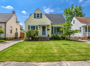 5607 Thornton Dr, Parma, OH 44129
