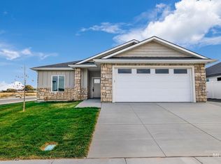 1986 Gage Ave, Twin Falls, ID 83301