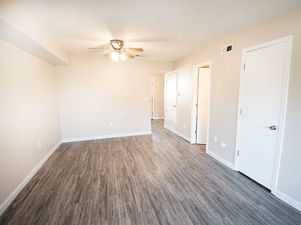Welcome to Northridge Crossing Apartments
