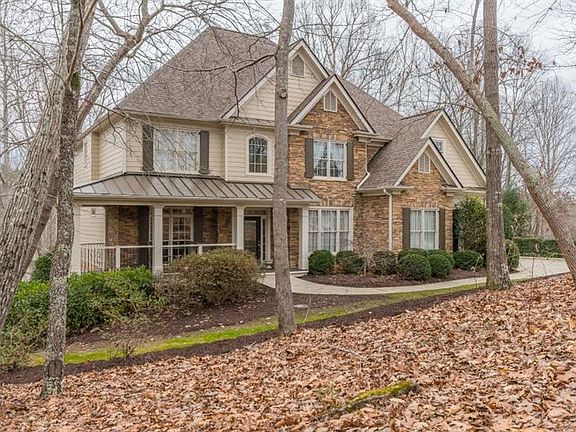 2nd image of 180 Willow Oak Ln