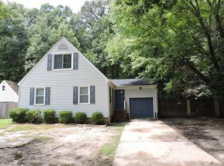 261 Batson Dr, Newport News, VA 23602