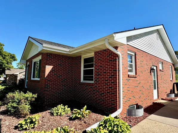 4708/4710 Valdez Dr, Des Moines, IA 50310