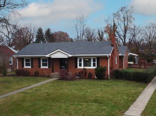 257 Greenbriar Rd, Lexington, KY 40503