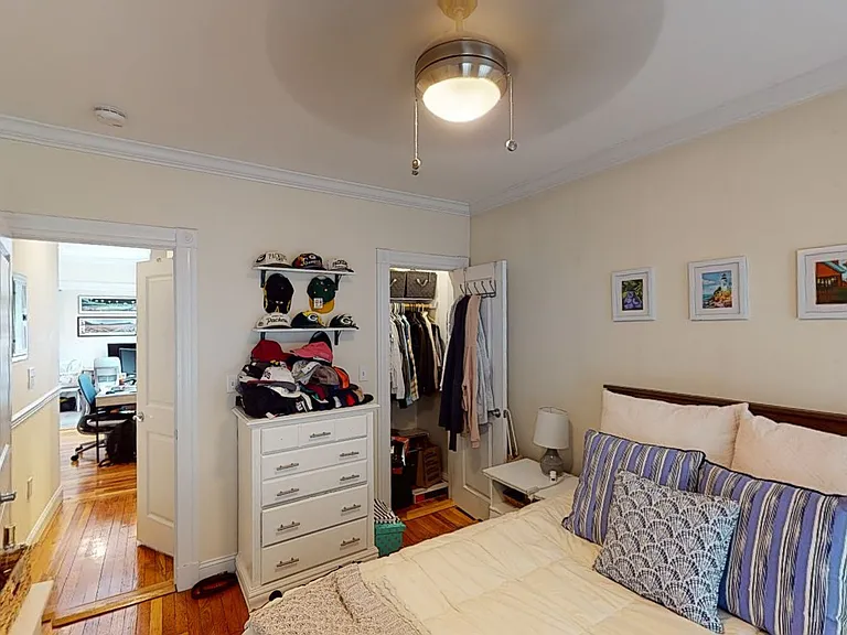 33 Walbridge St #9 — Photo 10