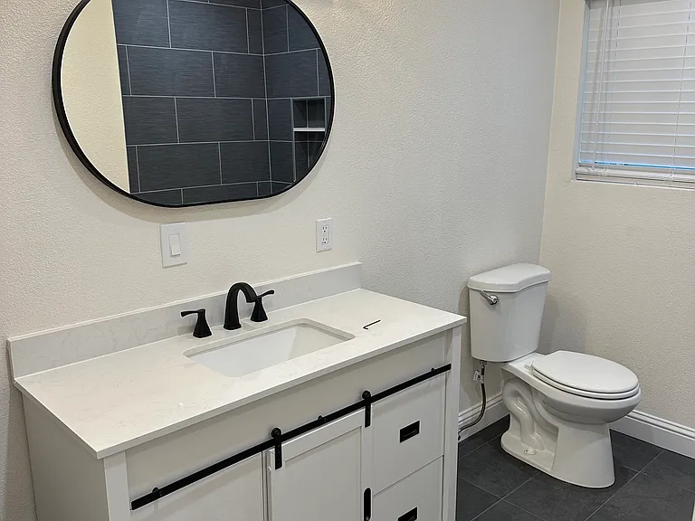 1014 Pine St #2 — Photo 9