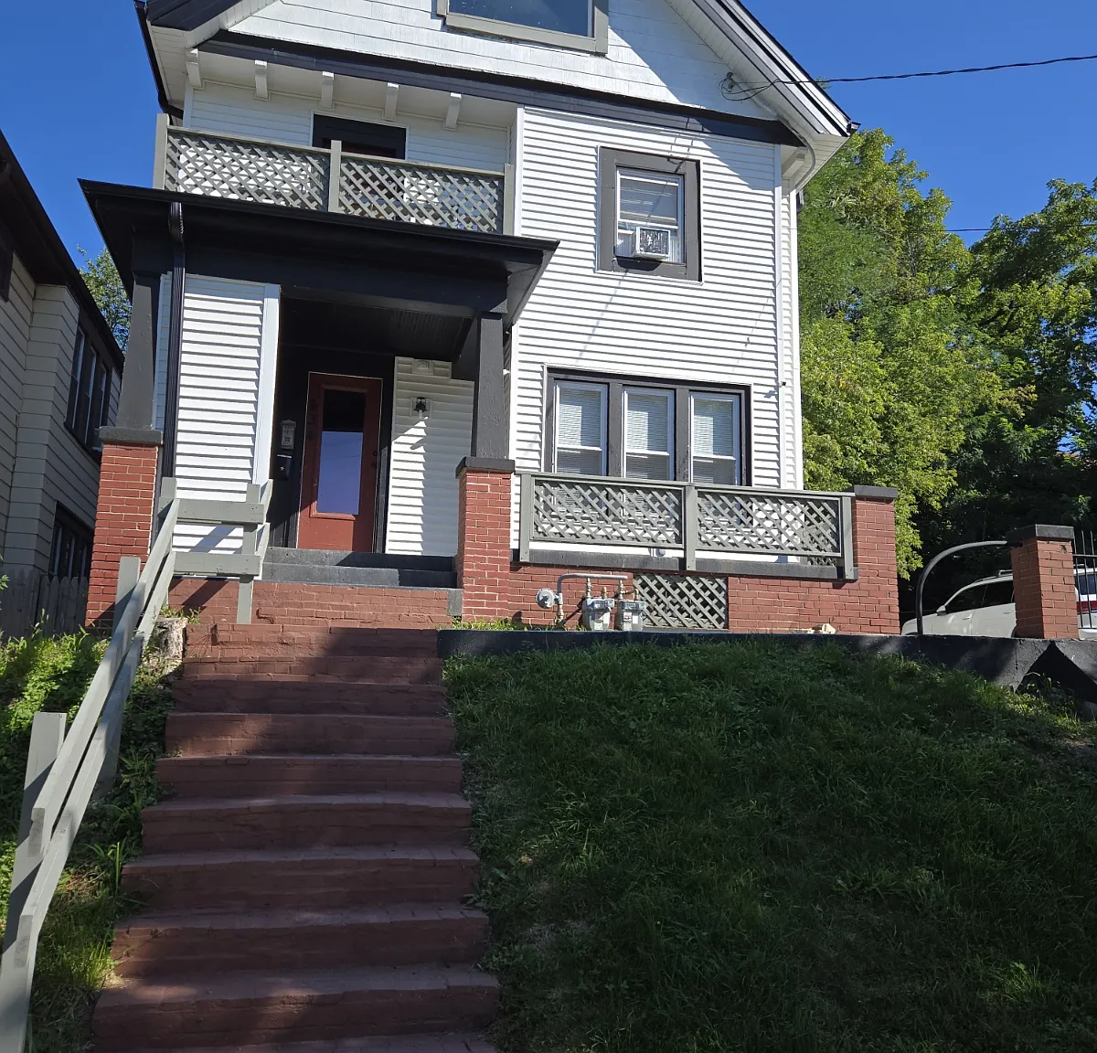 2 bed, 1071 sqft, $1,200 — Photo 1