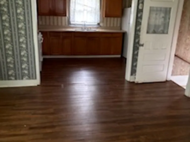 3026 Denver Ave — Photo 8