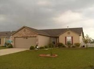 903 Streamside Dr, Greenfield, IN