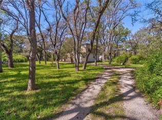 4 Sunset Trl, Austin, TX 78745