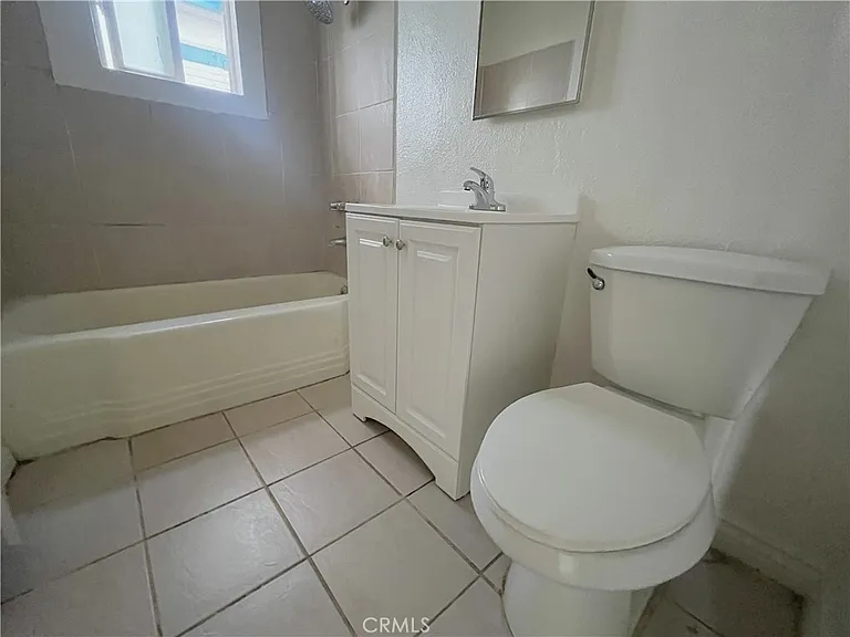 3855 Locust St — Photo 15