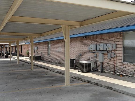 2nd image of 2401 W Kimberly Ln