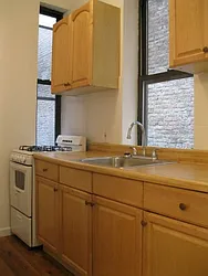 Rented by Tower Brokerage