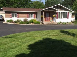 871 N Al Moses Rd, Lake City, MI 49651