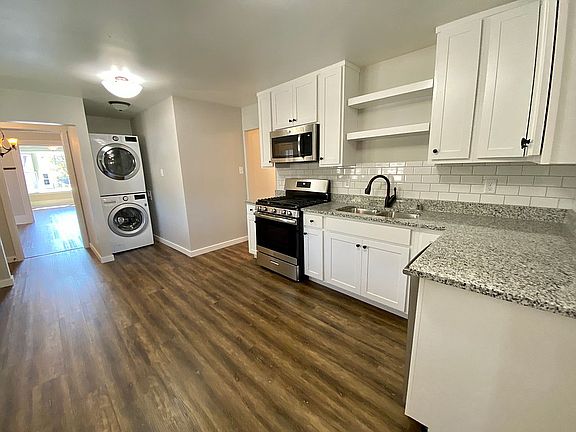 Unit 1 Kitchen and Laundry