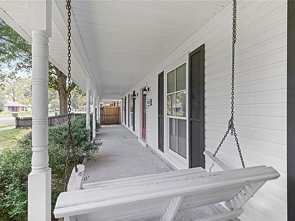 4th image of 2107 Westdale Ct