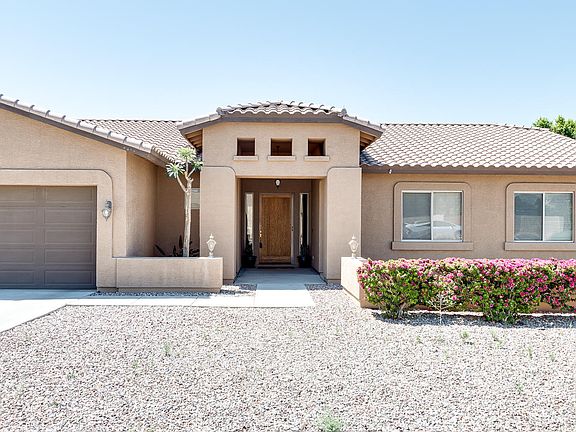 3rd image of 8707 W VILLA CHULA Street