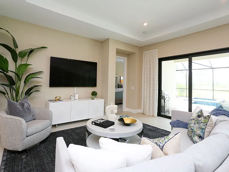 15318 Aprile St — Photo 32