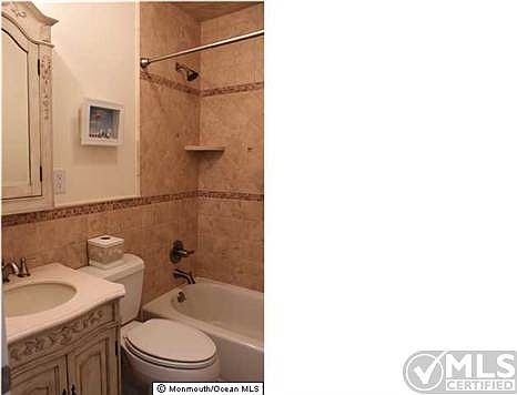 4th image of 210 Sampson Ave APT 5
