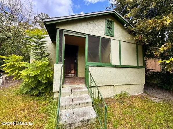 5242 DODGE Road, Jacksonville, FL 32209