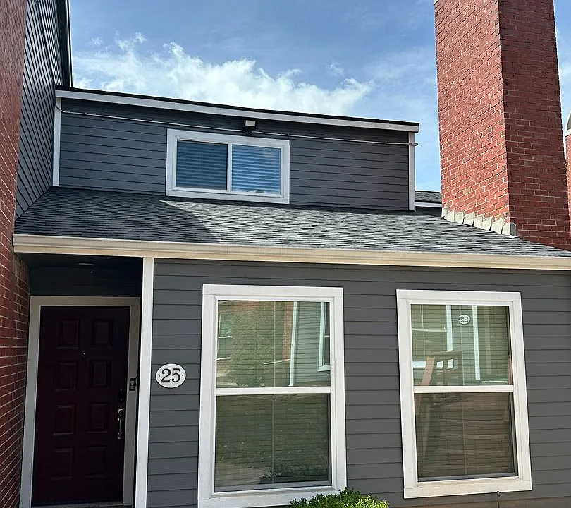 1500 Olympia Way #25