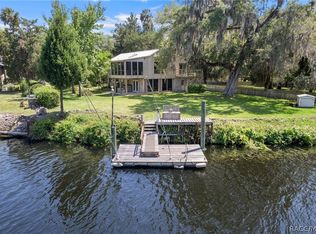 16665 W River Rd, Inglis, FL 34449