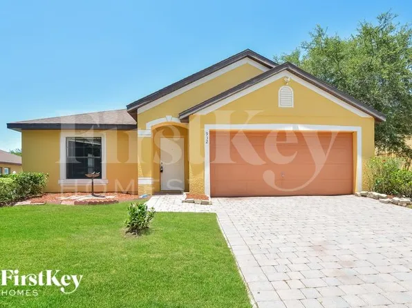 932 Fallbrooke Ave, Deltona, FL 32725