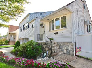 2 Marie Rd, Fords, NJ 08863