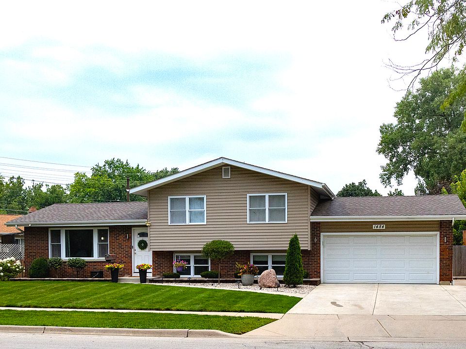 1st image of 1484 Royal Blvd