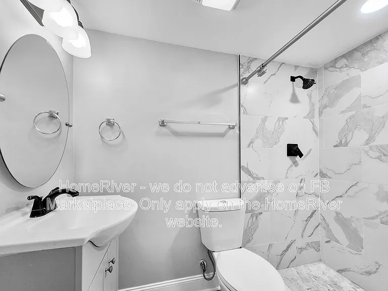 1354 Tuscola St — Photo 15