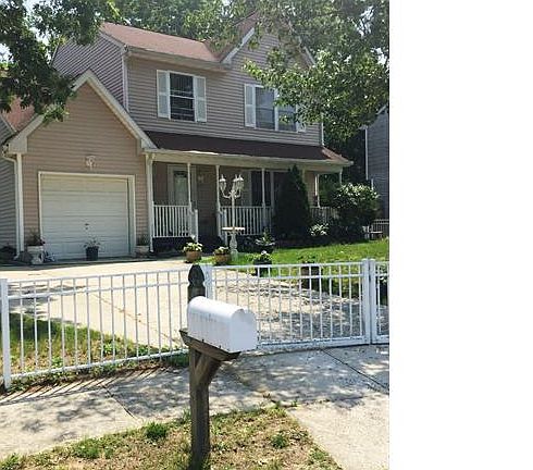 2nd image of 1075 N Carolina Ct