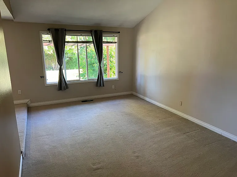 4218 NE Meadow Ln — Photo 25