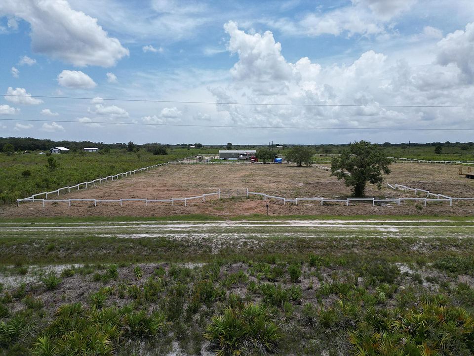 2nd image of 20224 NW 250TH Street