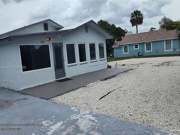 4th image of 115 Walker Ave
