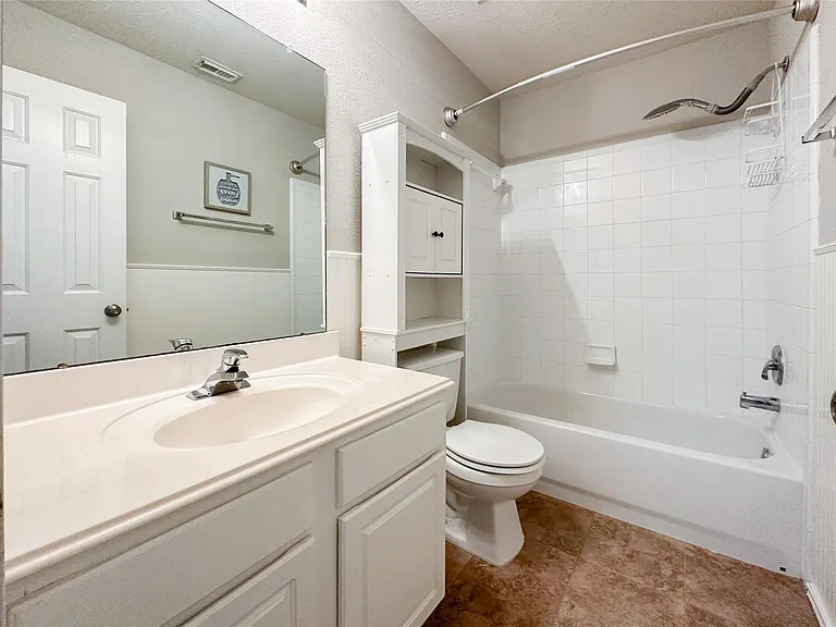 131 Anise Tree Pl — Photo 32