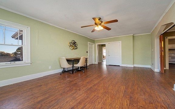 5th image of 2313 NW 12th Ave