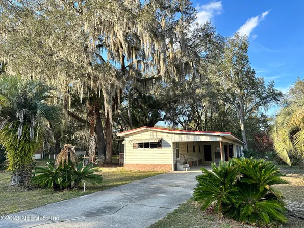 102 LILY Drive, Interlachen, FL 32148