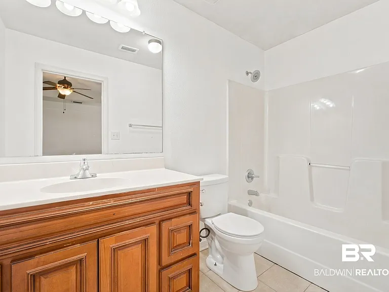905 Ryan Ave — Photo 15