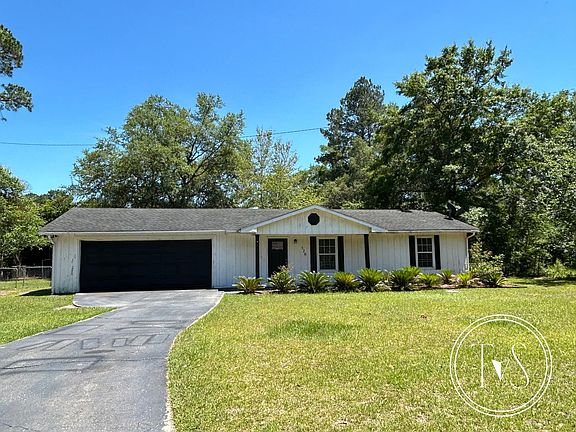 2nd image of 528 Ashmore Rd