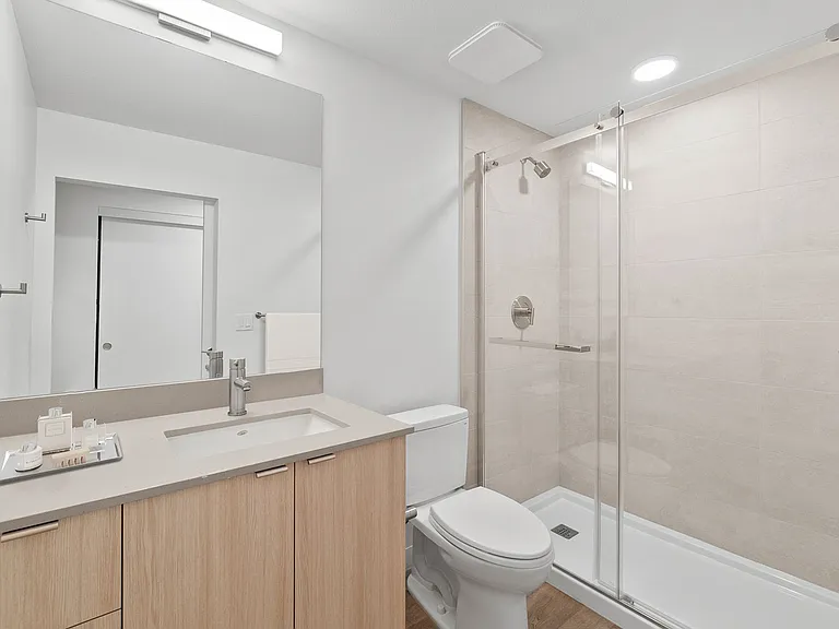 3795 Lakeshore Rd — Photo 49