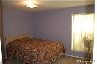 3rd image of 407 E Jill Ln