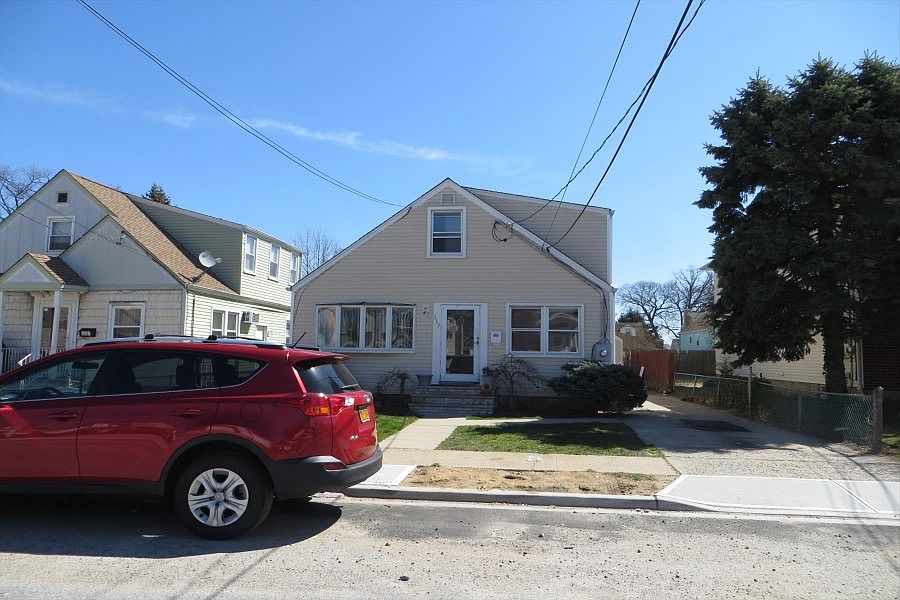 1st image of 339 Doherty Ave
