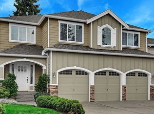 8139 NE 149th St, Kenmore, WA 98028